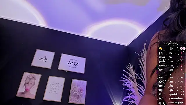 Katia_fire's cam snapshot