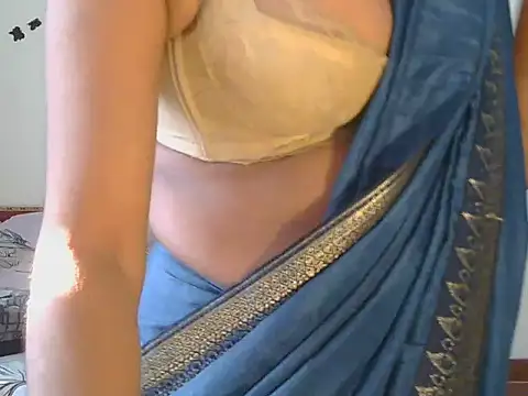 hottest_mahii's cam snapshot