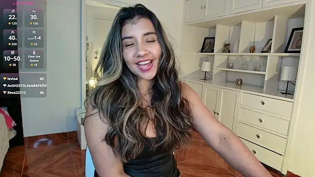 nina_moen's cam snapshot