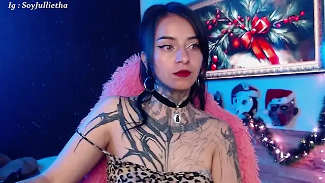 Julls420_'s cam snapshot