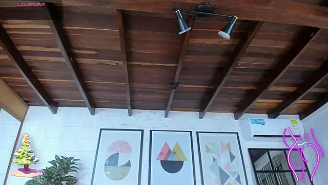 MiaKay1 live sex cam