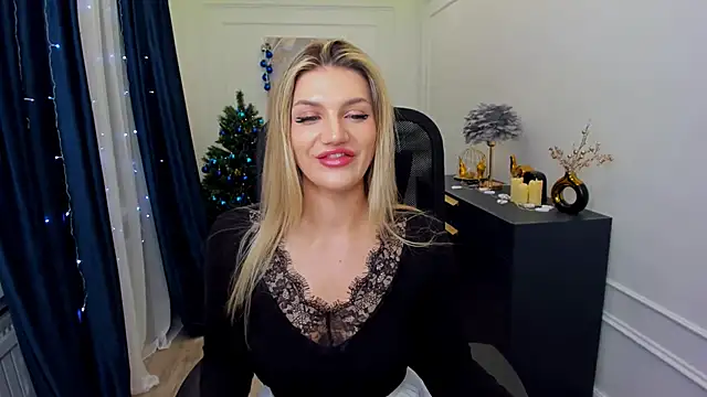 SelenaeMoore's cam snapshot