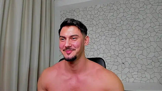 ClintMasters live sex cam