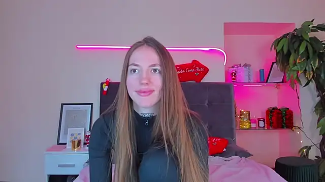 AdrianaCult's cam snapshot