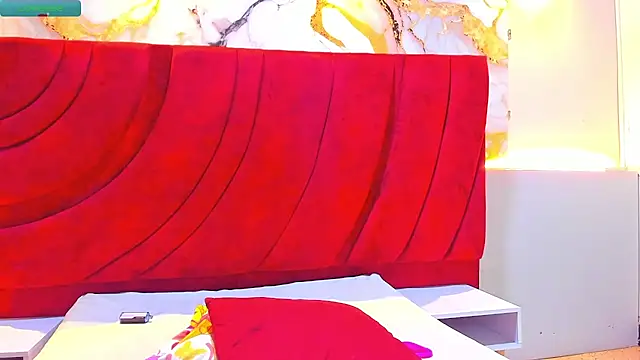 Charlotte_brown2 live sex cam