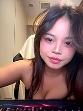 Toffee-00 live sex cam