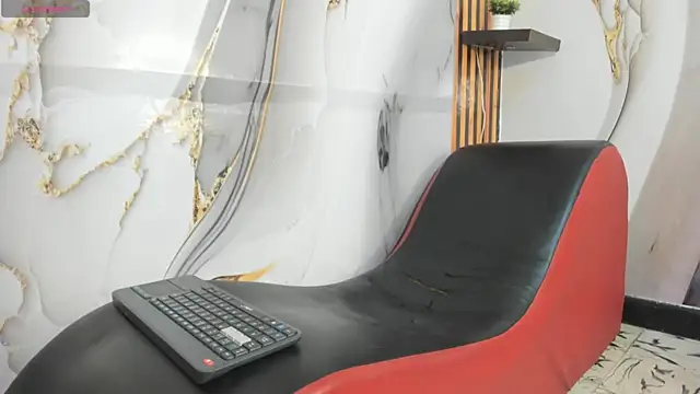 Straight_Guy22's cam snapshot