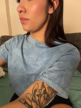 Isabella-Teen's cam snapshot