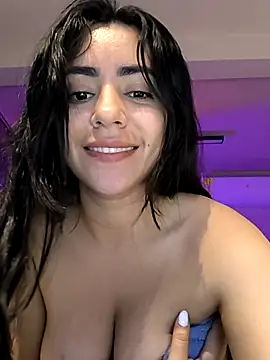 Sara-215's cam snapshot