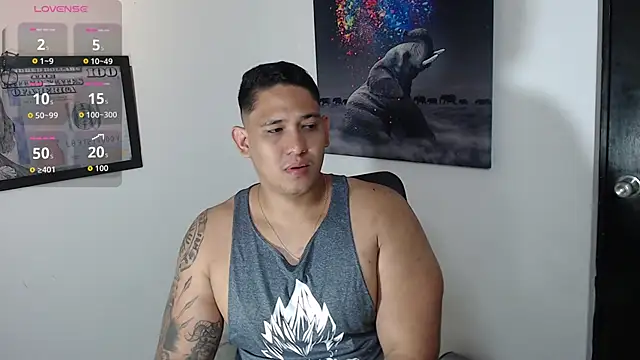 coltonmassiff live sex cam