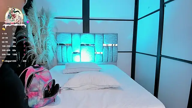 SamaraAnders_'s cam snapshot