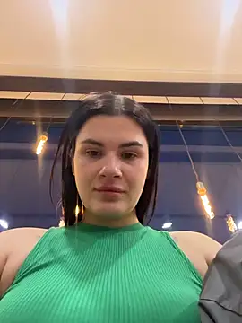 MiraReach live sex cam