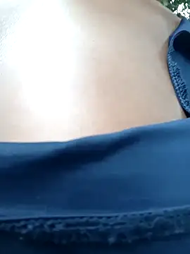 Xtra_bootie's cam snapshot