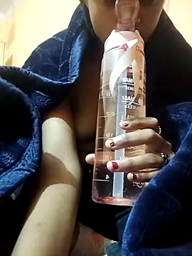 SAKSHI_JAIN0's cam snapshot