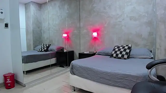 Maximo_Zahir's cam snapshot