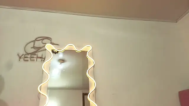 saaya_tay's cam snapshot