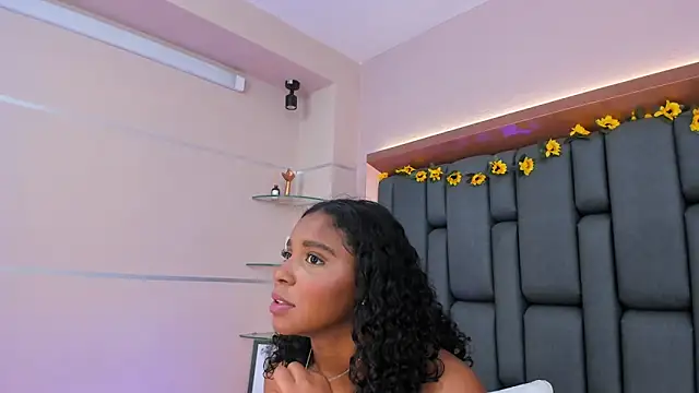 LisaMendez's cam snapshot