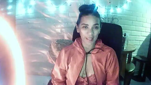 MiiaVelasquez's cam snapshot