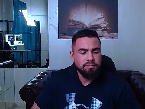 HayesWood's cam snapshot