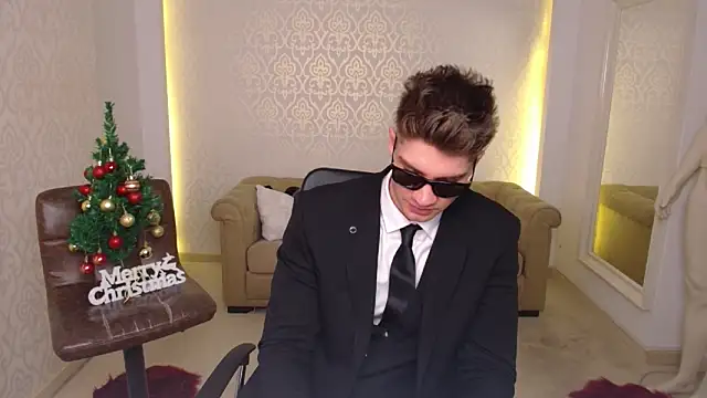 MaxKaiden's cam snapshot