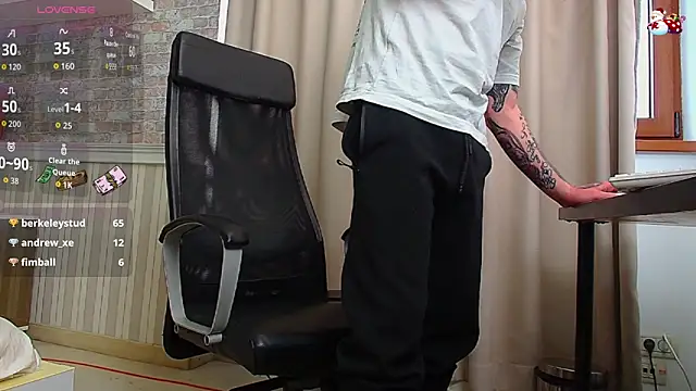 JonahShaw's cam snapshot