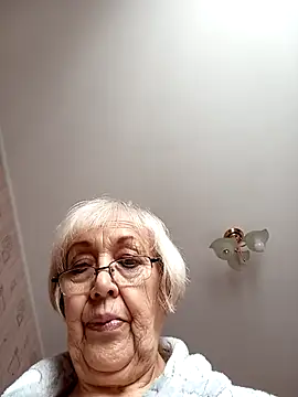 Anatolia5961's cam snapshot