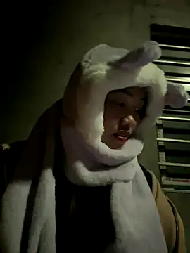 adbosa_00's cam snapshot