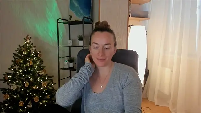 RebeccaMartinez's cam snapshot