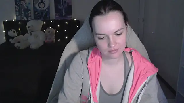 Little_flowers's cam snapshot