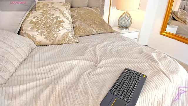 DakotaWangi's cam snapshot