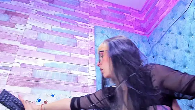 Samantha_Smiith's cam snapshot