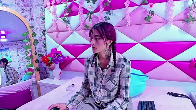 _Maleja_19_'s cam snapshot