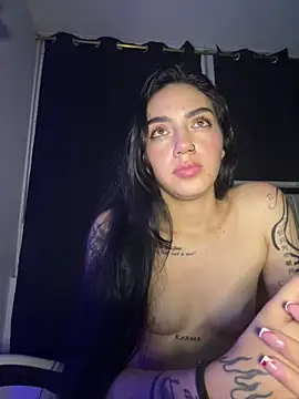 Moon11-'s cam snapshot