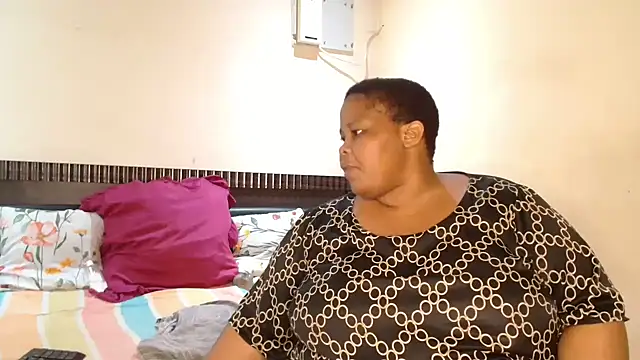 19bootylicious's cam snapshot