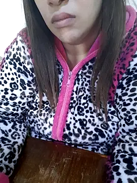 Madam-bezoul-'s cam snapshot