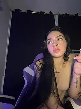 Moon11-'s cam snapshot