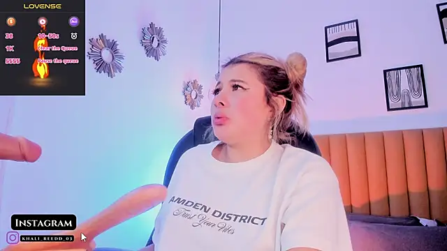 Khali_reed_'s cam snapshot