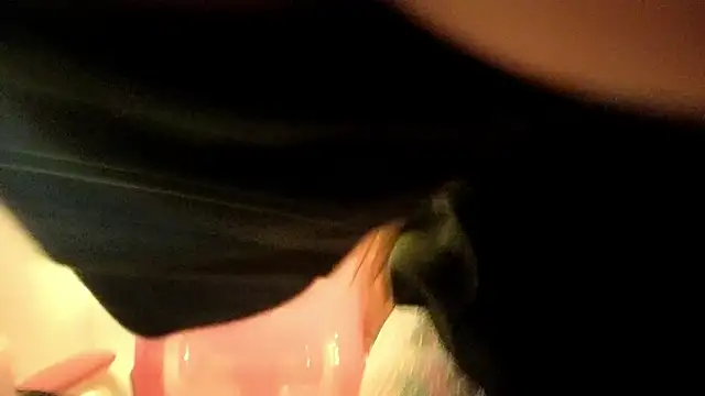 vickvalencia2's cam snapshot