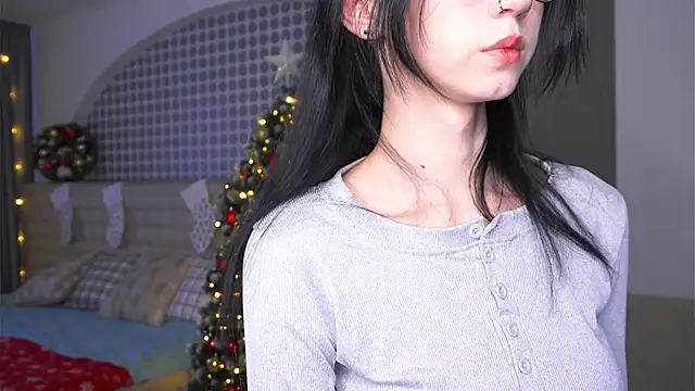 DeliaLoma live sex cam