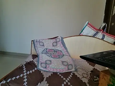 young-hairy-jon live sex cam