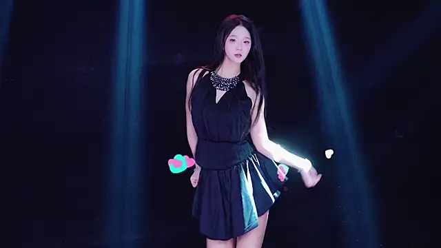 CUTEBABY-101's cam snapshot