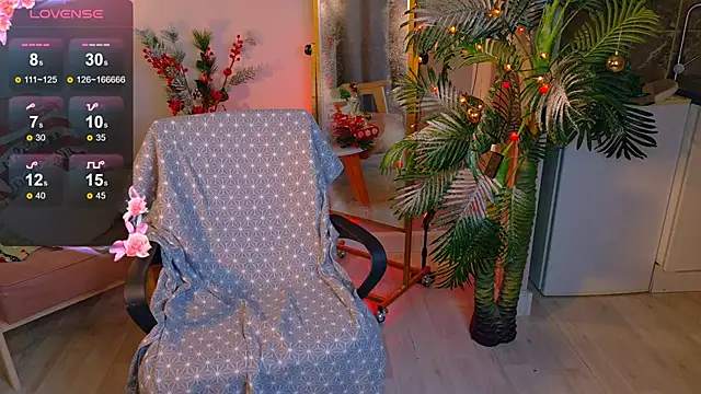 curly_jade's cam snapshot