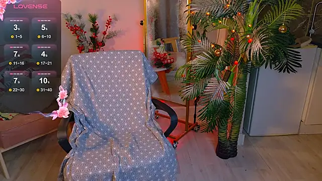 curly_jade's cam snapshot