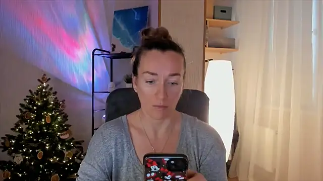 RebeccaMartinez live sex cam