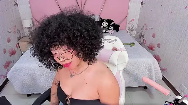 SafiroAgataaa's cam snapshot