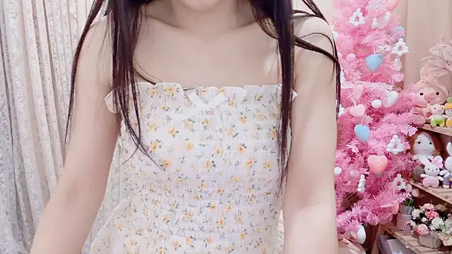 Rellababyy live sex cam