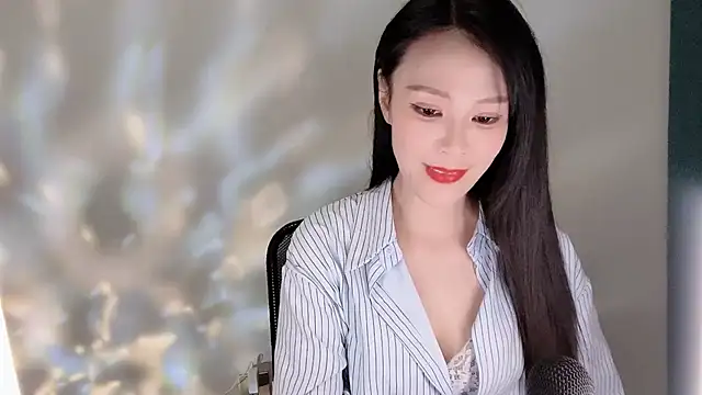 Amy-Miao-Miao-36C-171's cam snapshot