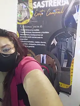 hot_tailoring's cam snapshot