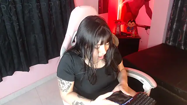 Zulema_R1's cam snapshot