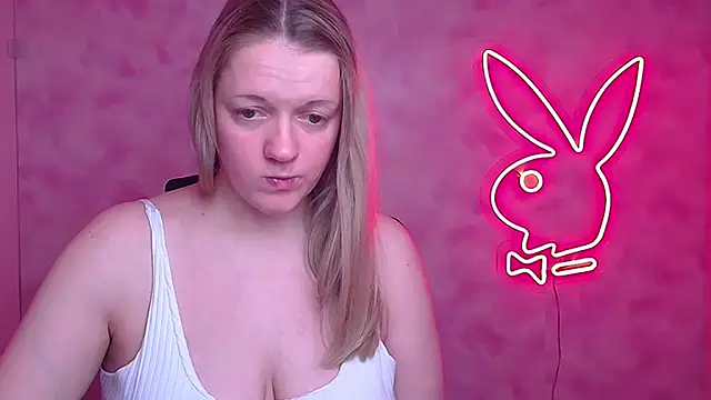 Samantha_Gloww's cam snapshot